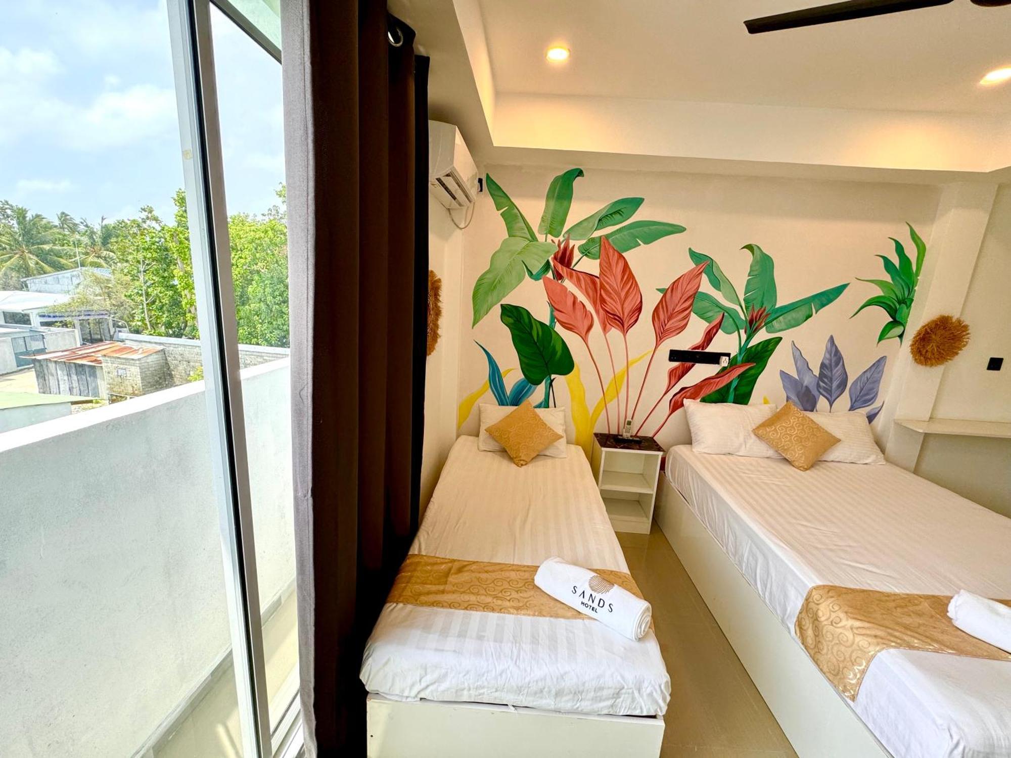 Sands Garden Hotel ثودو المظهر الخارجي الصورة